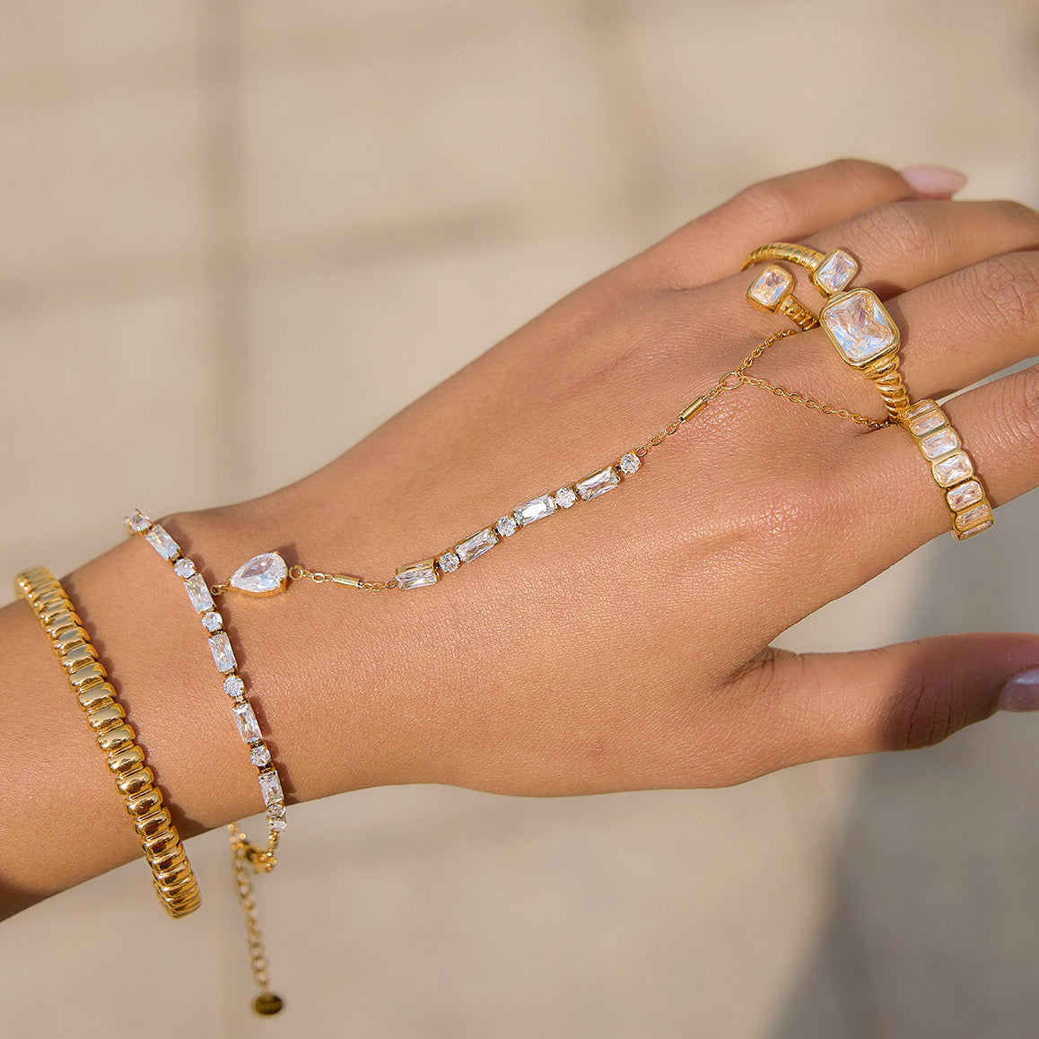 Hand chain Tiny