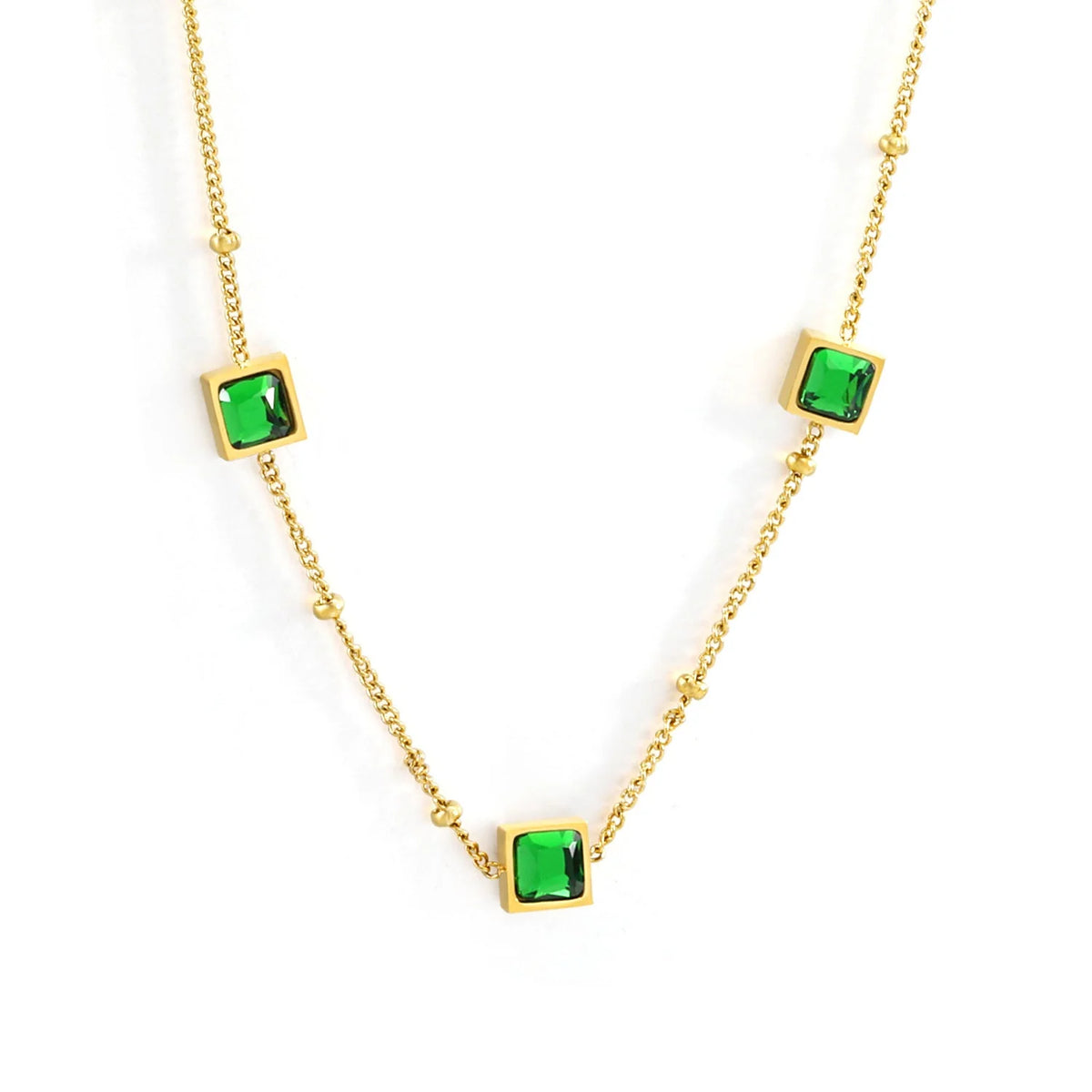 Cadena Valeria