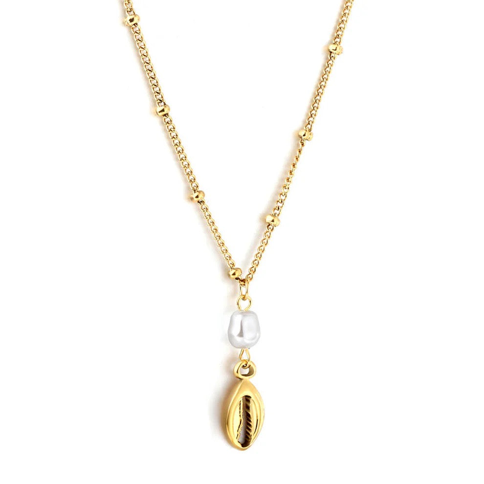 Cadena Pearls