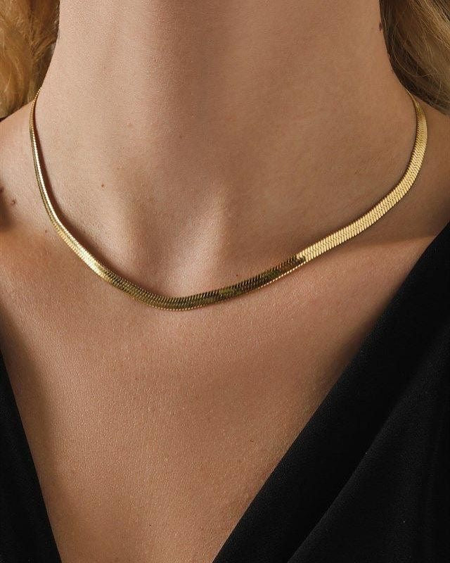 Cadena snake gold