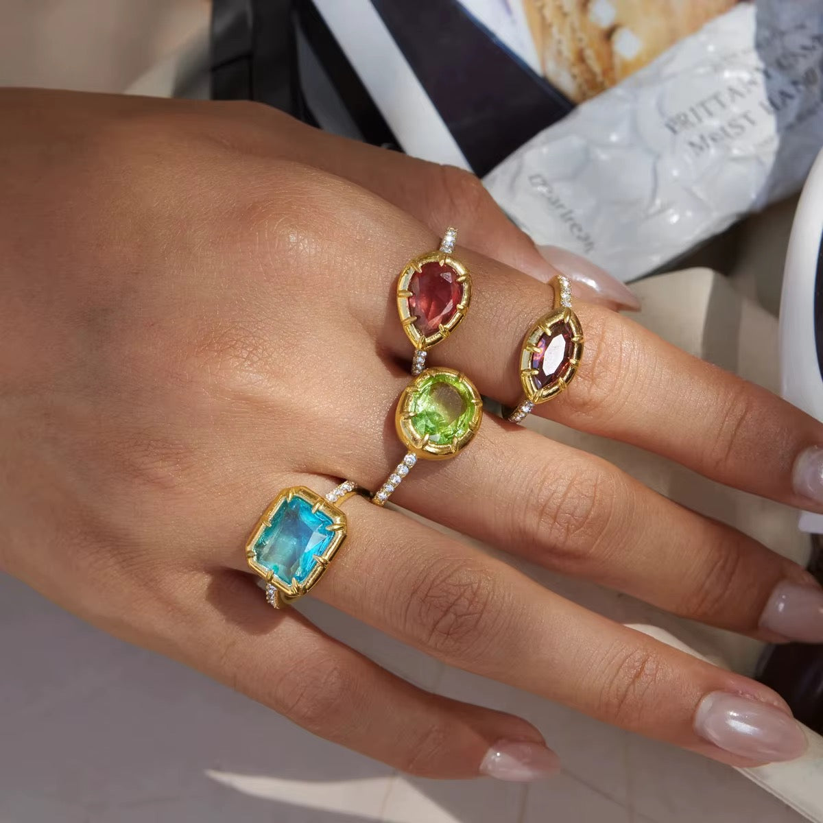 Anillo esmeralda