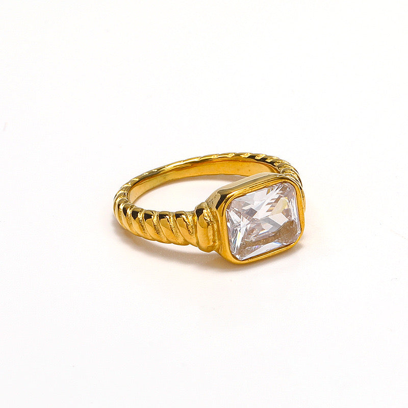 Anillo Golden