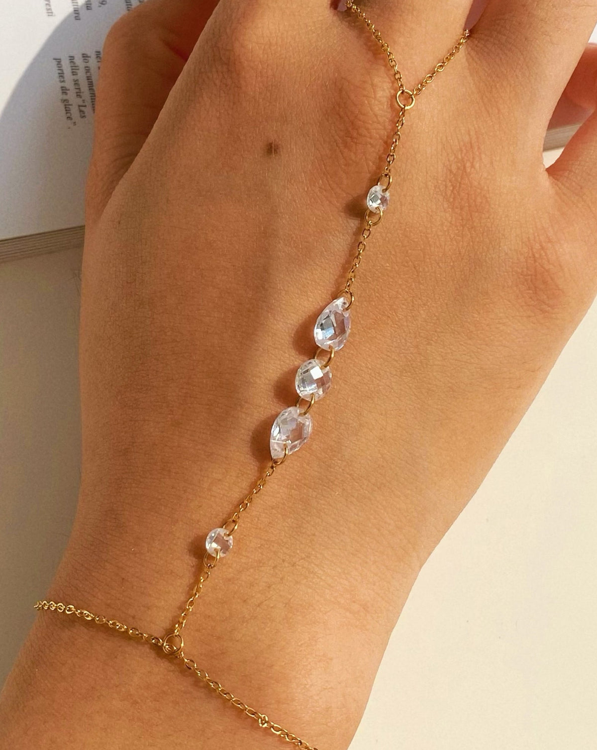 Hand chain Glam