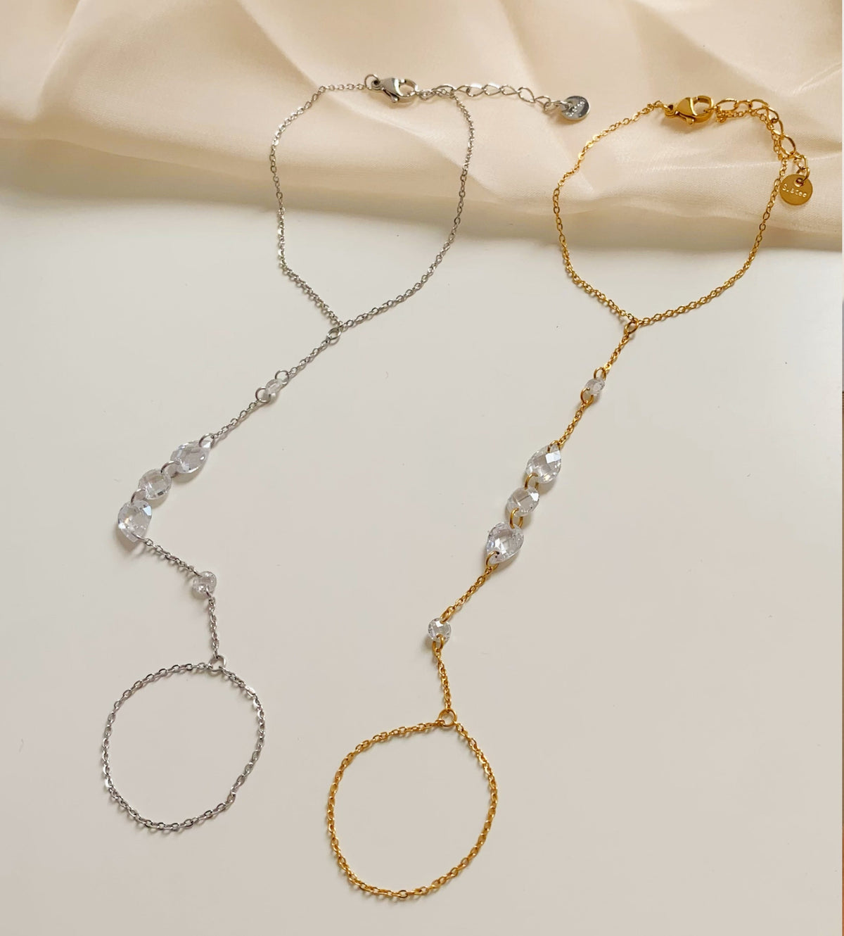 Hand chain Glam